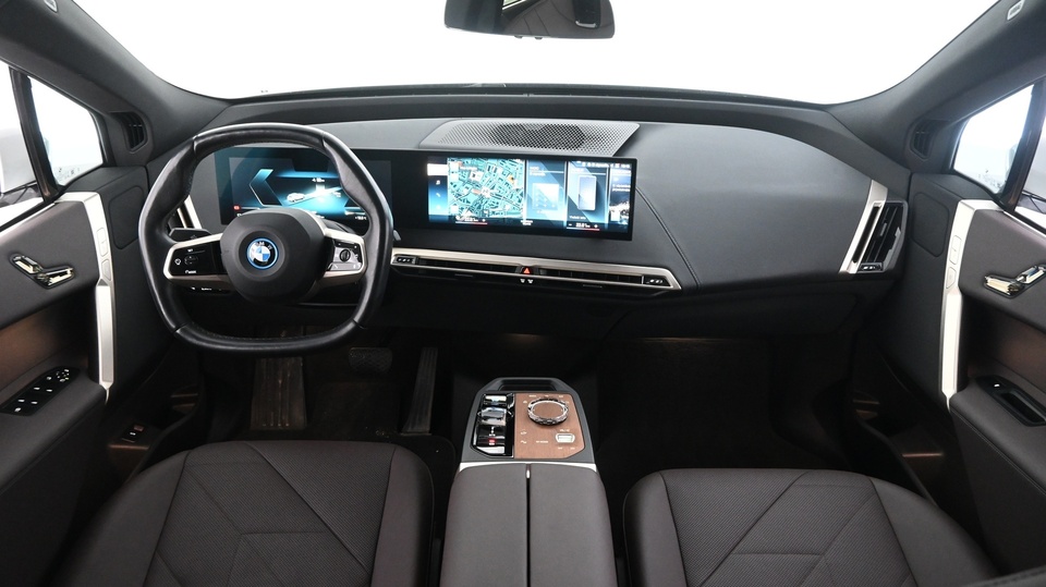 BMW iX vaihtoauto