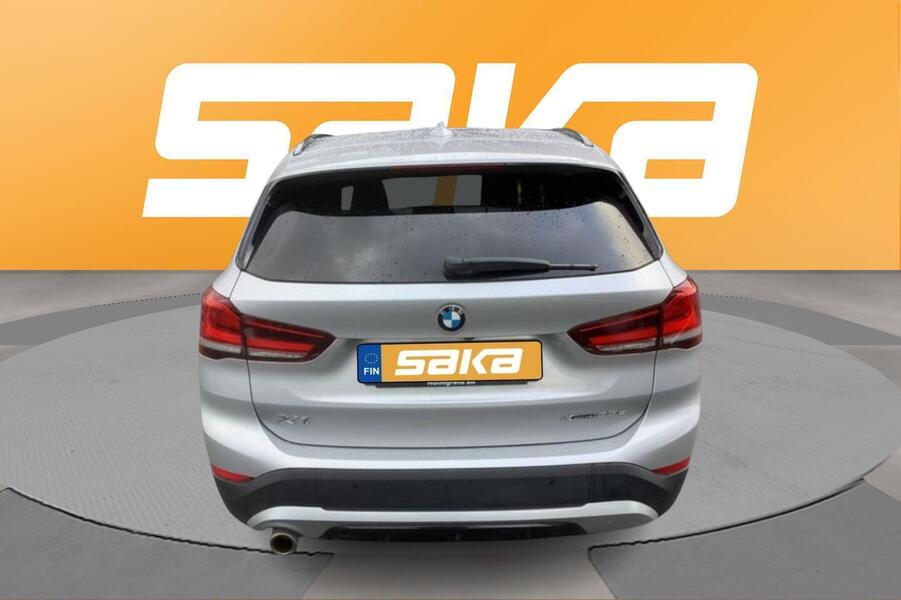 BMW X1 vaihtoauto