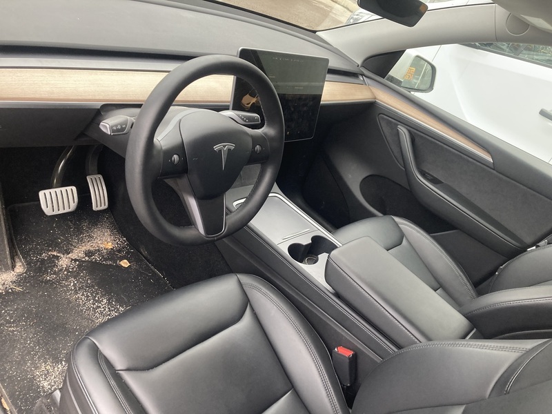 Tesla Model Y vaihtoauto