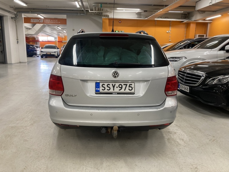 Volkswagen Golf vaihtoauto