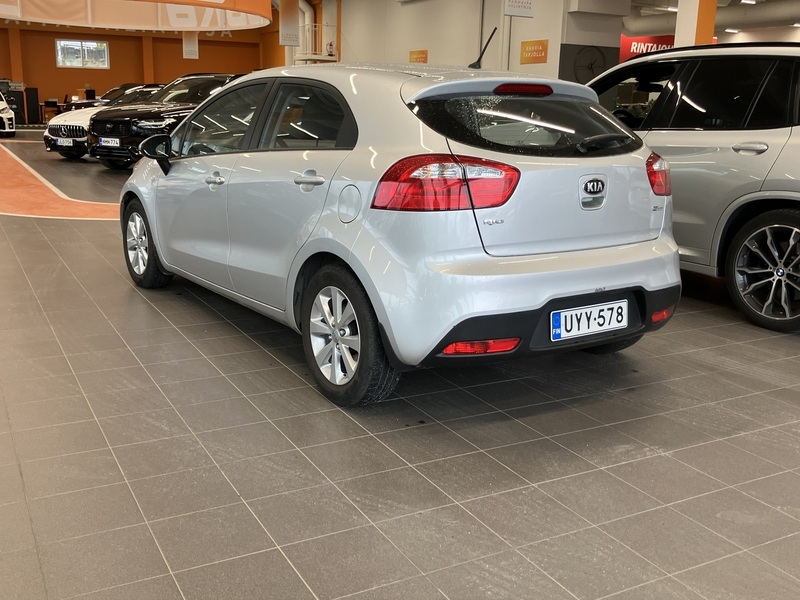 Kia Rio vaihtoauto