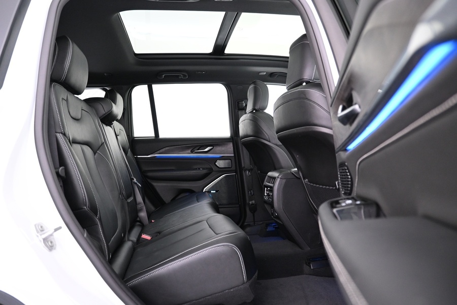 Jeep Grand Cherokee vaihtoauto