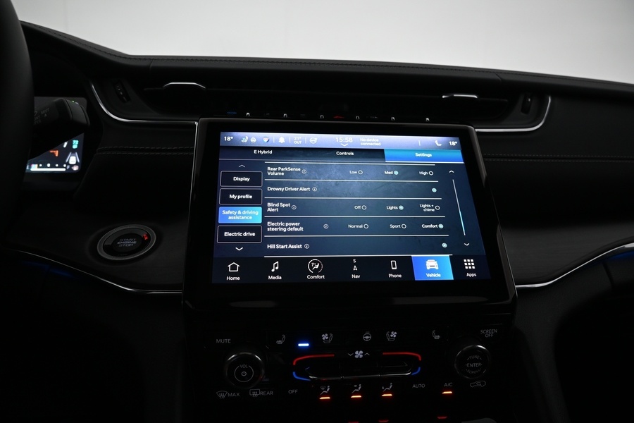 Jeep Grand Cherokee vaihtoauto