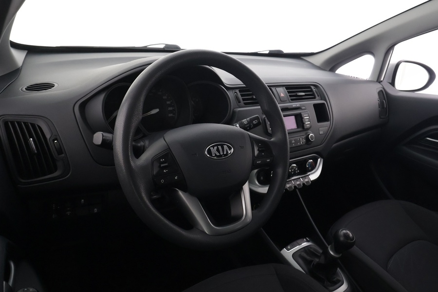 Kia Rio vaihtoauto