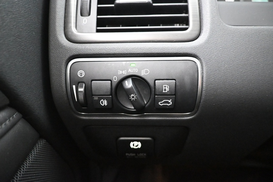 Volvo XC70 vaihtoauto