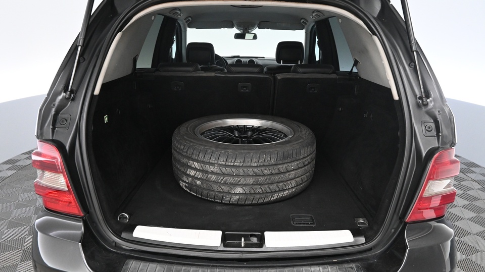 Mercedes-Benz ML vaihtoauto