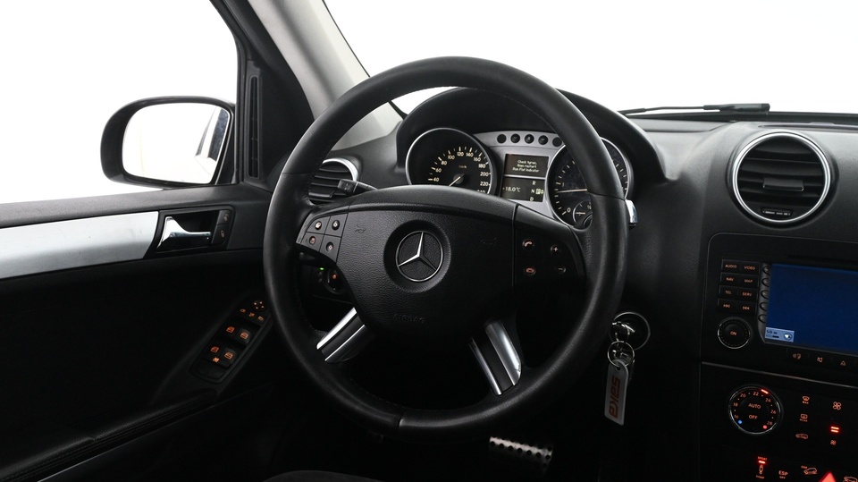 Mercedes-Benz ML vaihtoauto