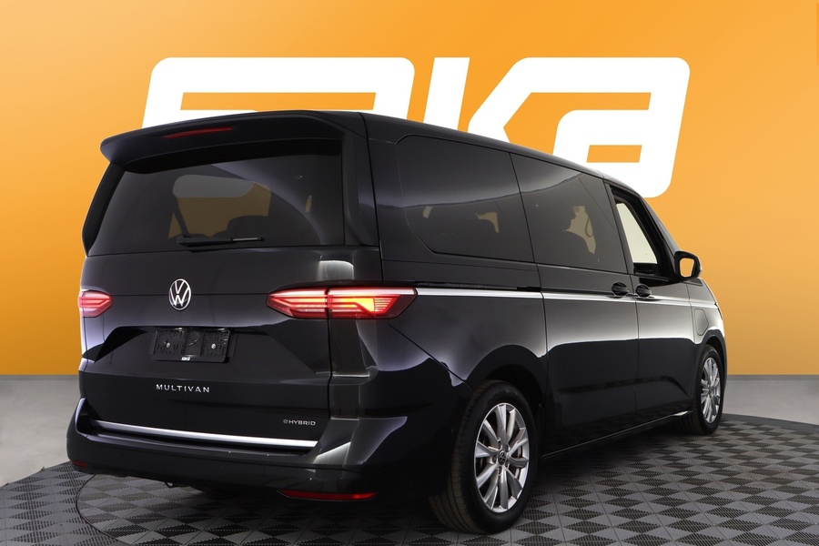 Volkswagen Multivan vaihtoauto