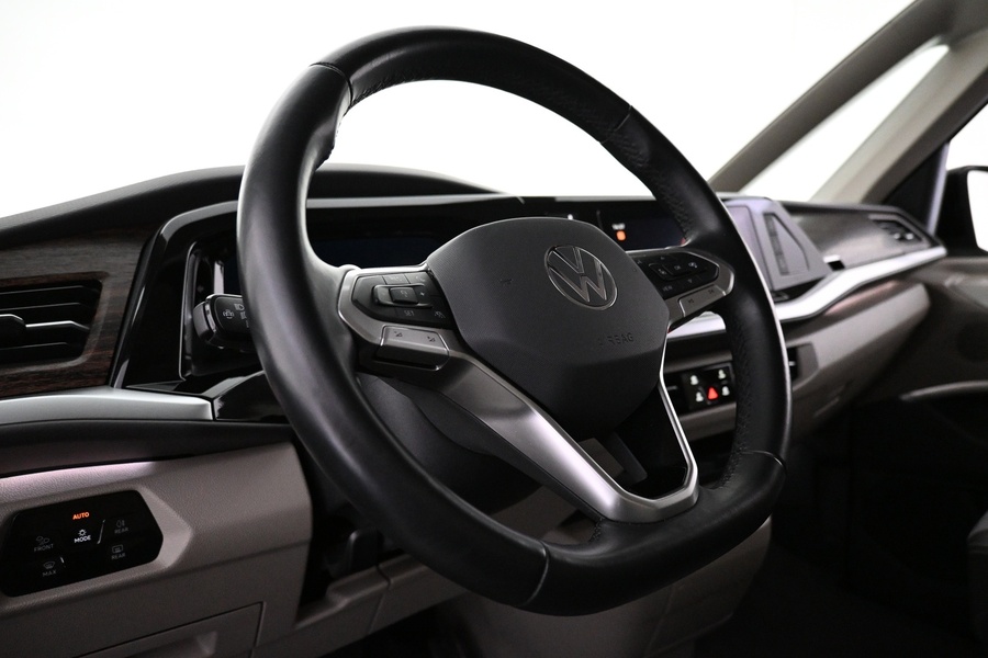 Volkswagen Multivan vaihtoauto