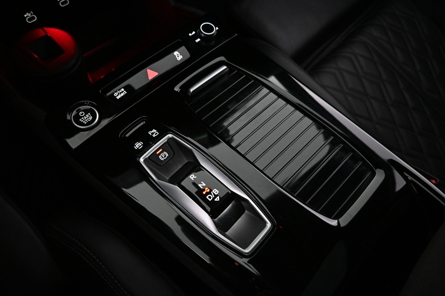 Audi Q6 e-tron vaihtoauto