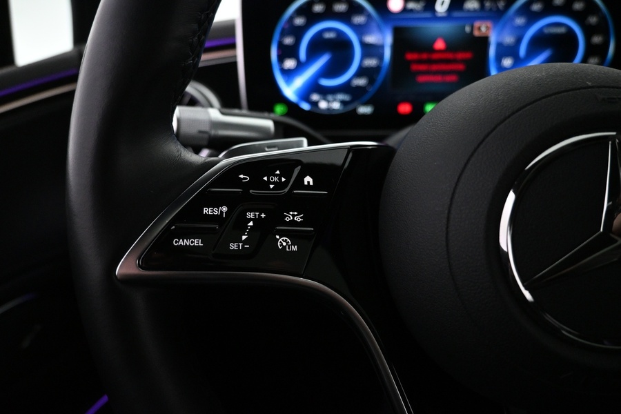 Mercedes-Benz EQS vaihtoauto