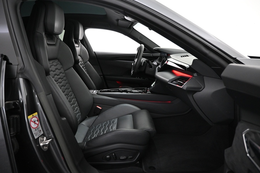 Audi e-tron GT vaihtoauto