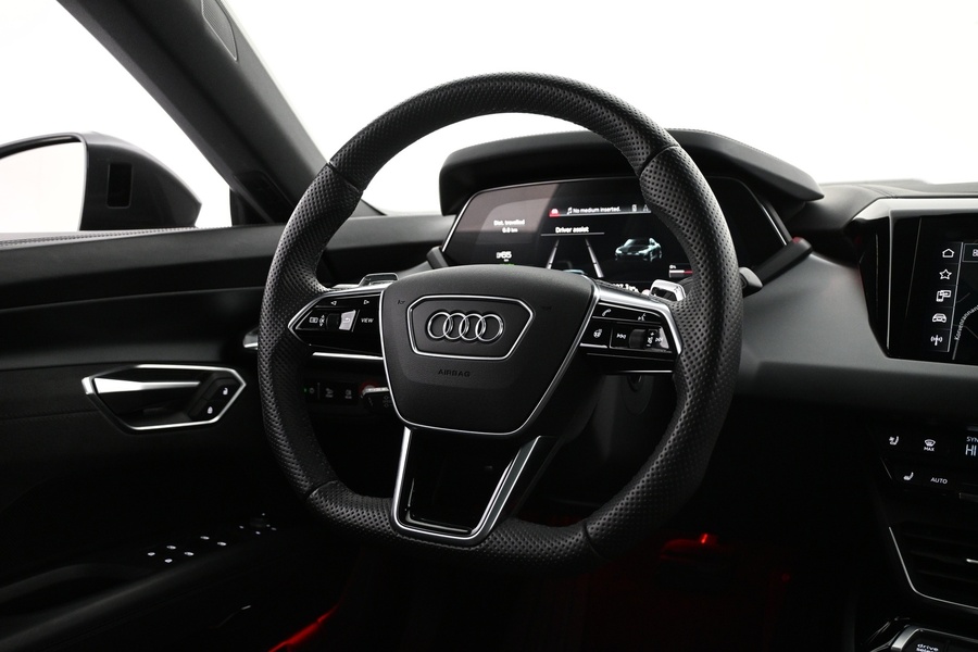 Audi e-tron GT vaihtoauto