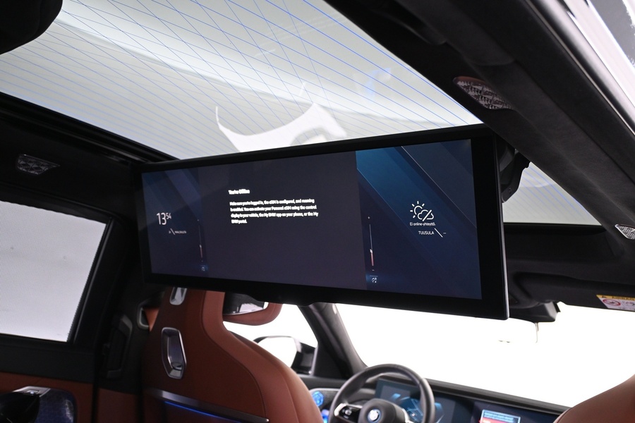 BMW i7 vaihtoauto