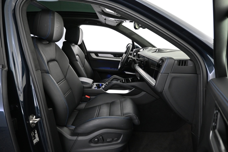 Porsche Cayenne vaihtoauto