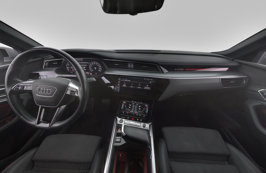 Audi e-tron vaihtoauto