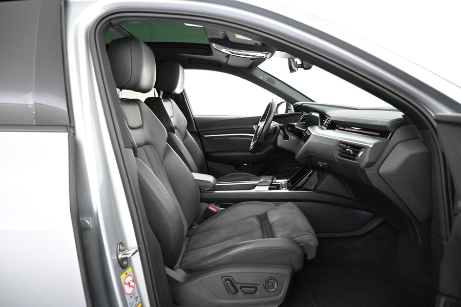 Audi e-tron vaihtoauto