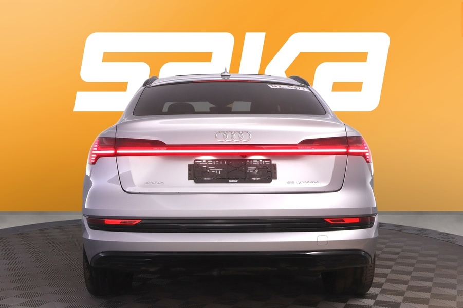 Audi e-tron vaihtoauto