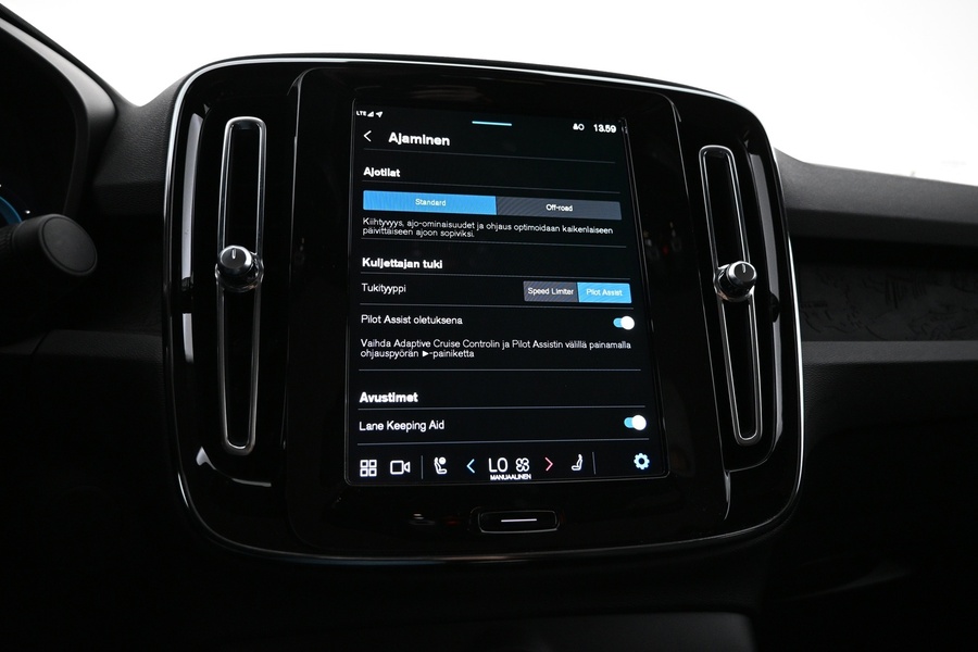 Volvo C40 vaihtoauto