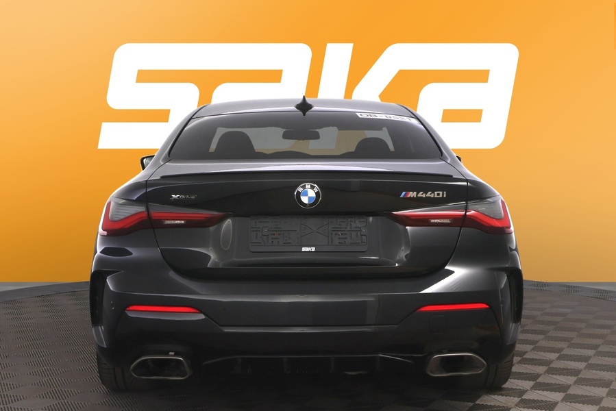 BMW M440i vaihtoauto