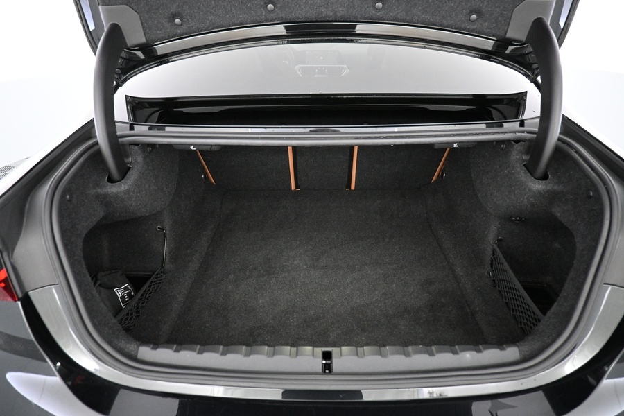 BMW M440i vaihtoauto