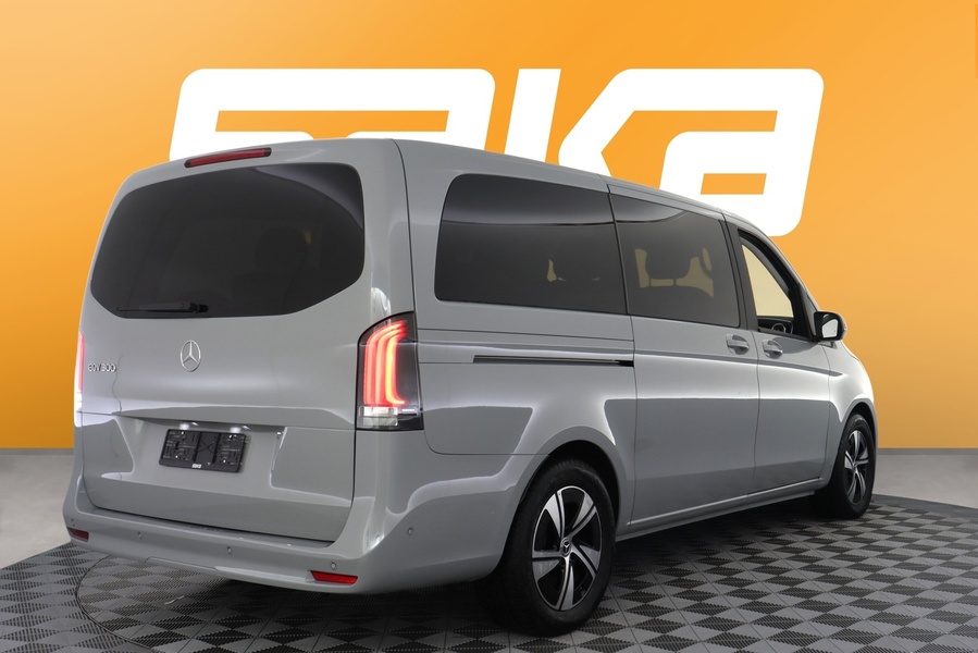 Mercedes-Benz EQV vaihtoauto