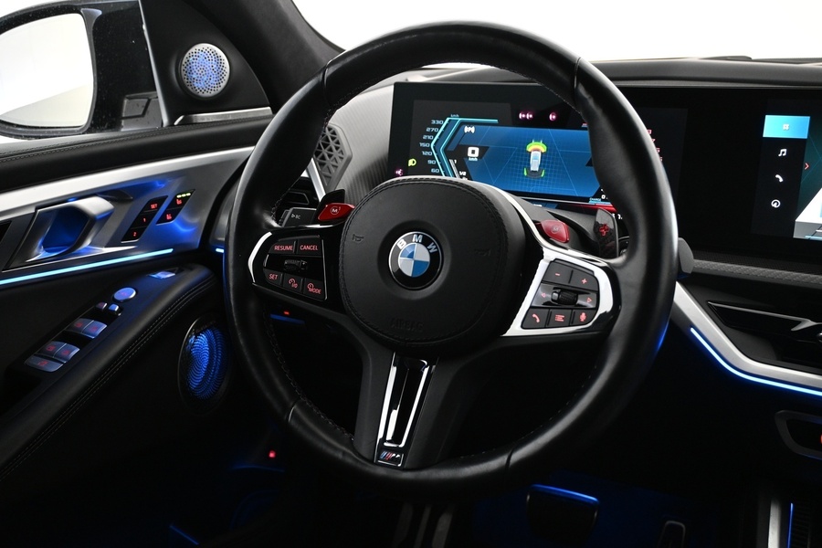 BMW XM vaihtoauto