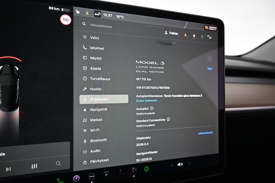 Tesla Model 3 vaihtoauto