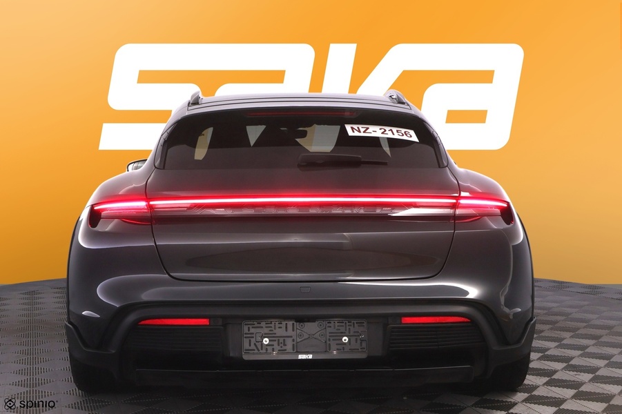 Porsche Taycan vaihtoauto