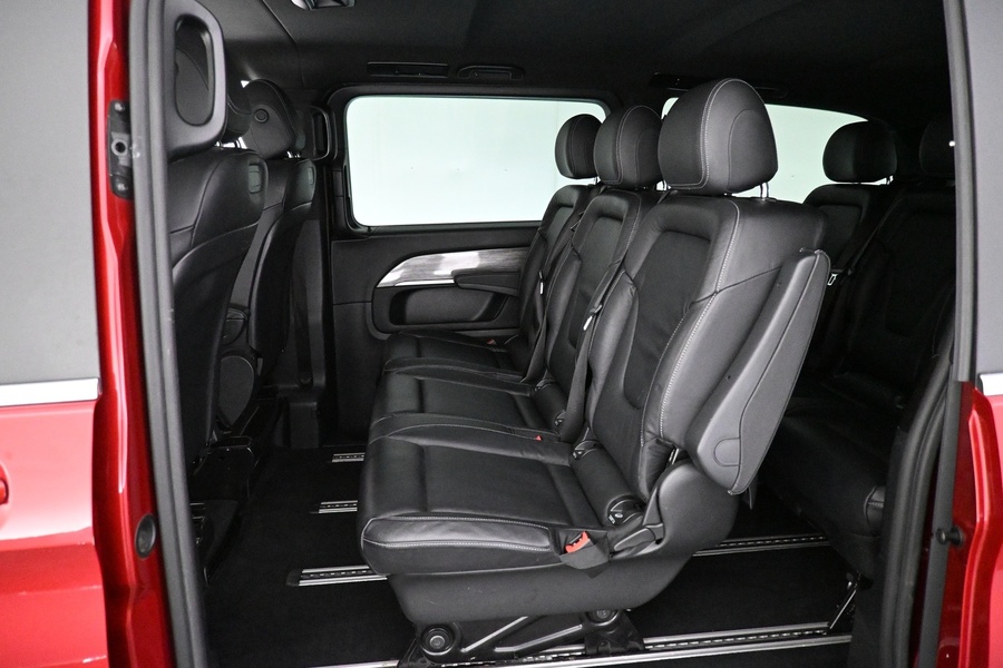 Mercedes-Benz EQV vaihtoauto