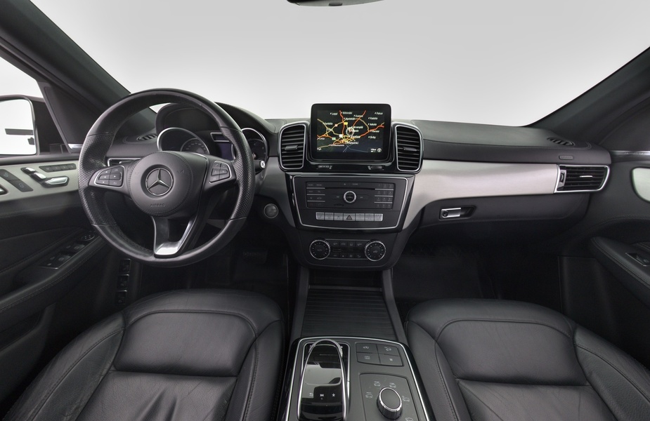 Mercedes-Benz GLS vaihtoauto