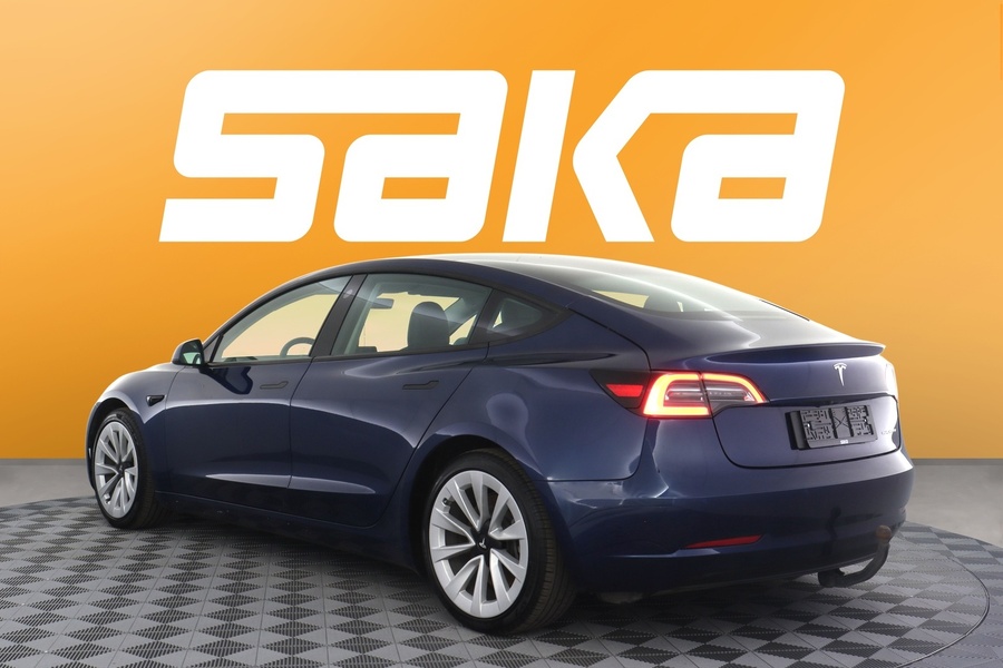 Tesla Model 3 vaihtoauto