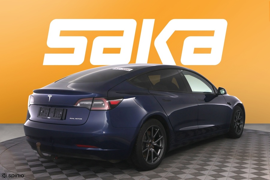 Tesla Model 3 vaihtoauto