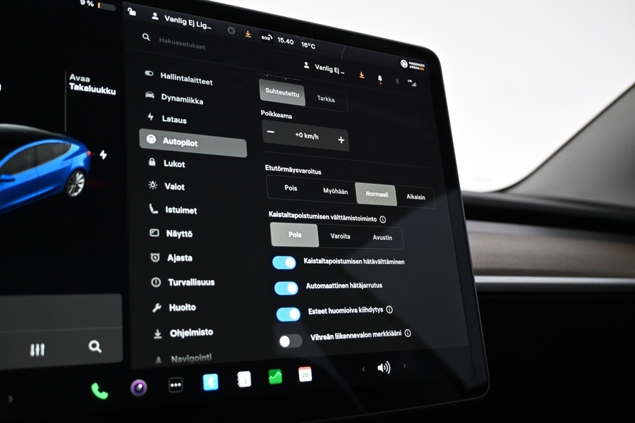 Tesla Model 3 vaihtoauto