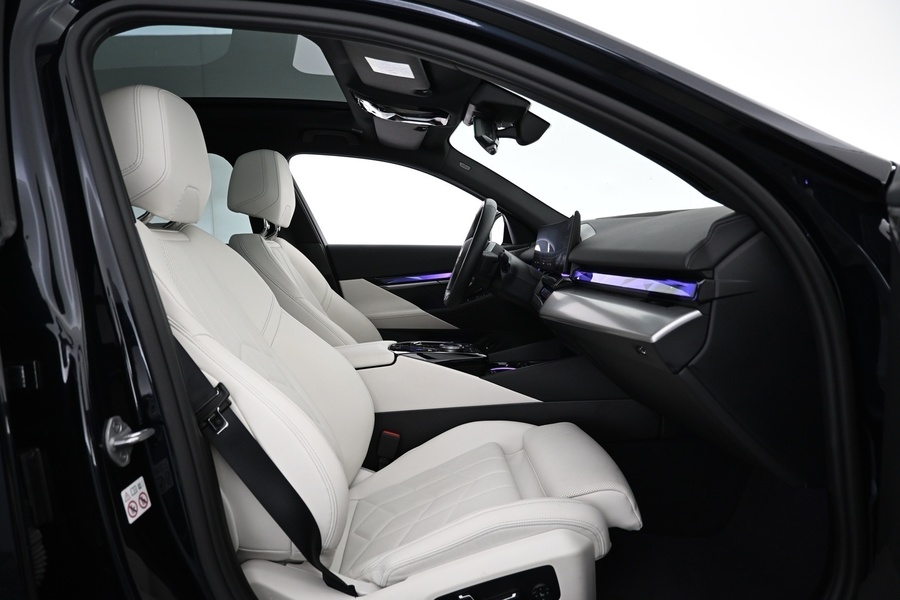 BMW i5 M60 vaihtoauto