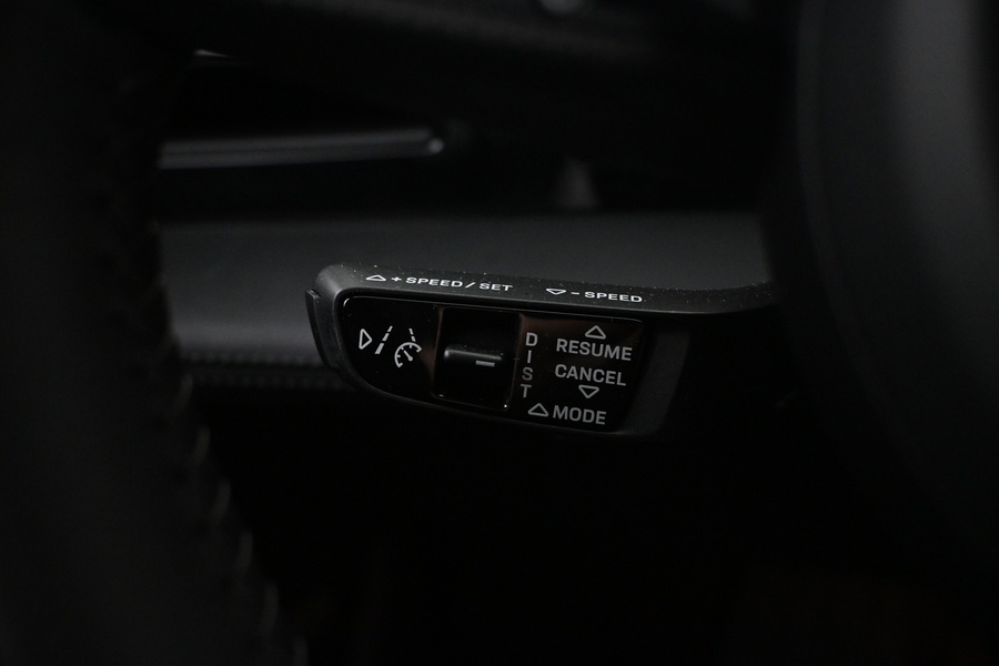 Porsche Taycan vaihtoauto