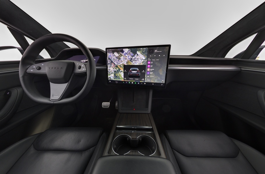 Tesla Model X vaihtoauto