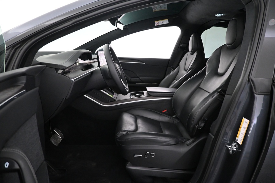 Tesla Model X vaihtoauto