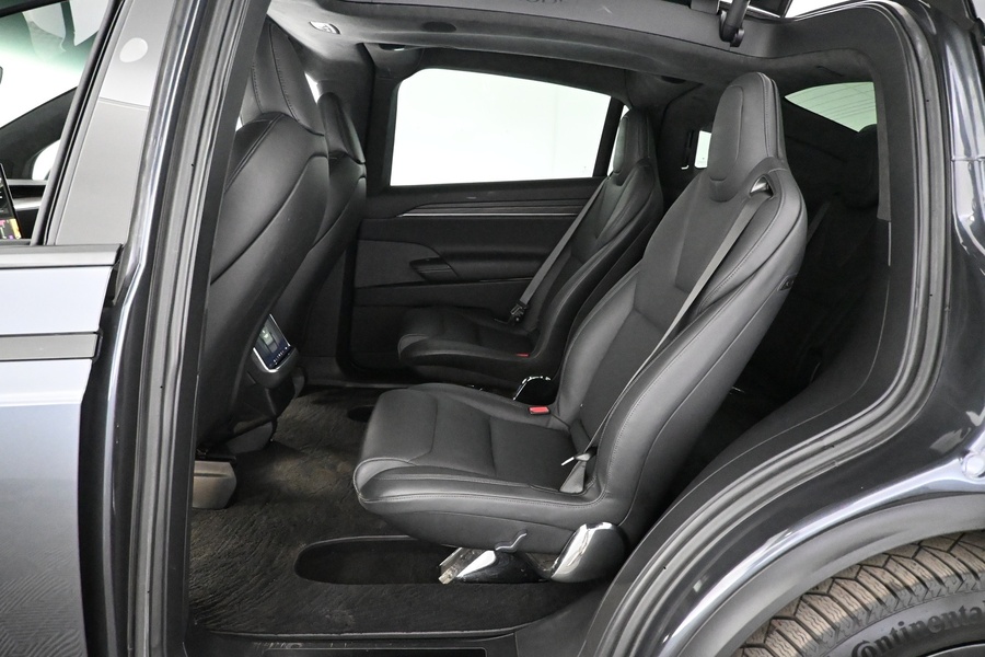 Tesla Model X vaihtoauto