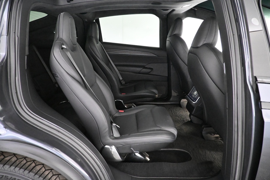 Tesla Model X vaihtoauto