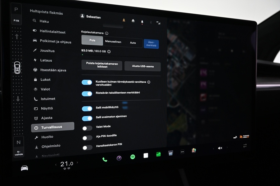 Tesla Model X vaihtoauto