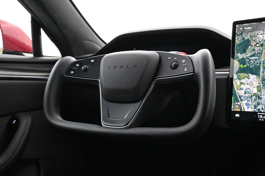 Tesla Model S vaihtoauto