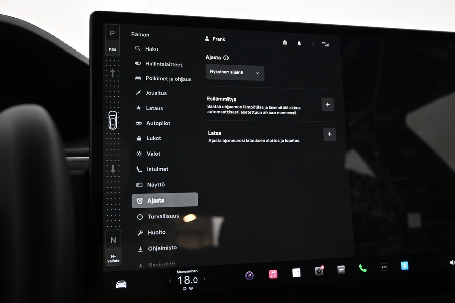 Tesla Model S vaihtoauto