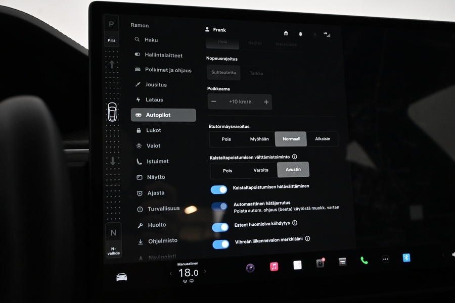 Tesla Model S vaihtoauto