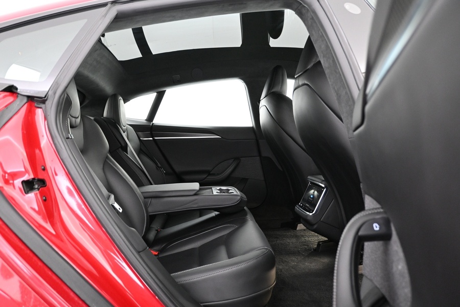 Tesla Model S vaihtoauto