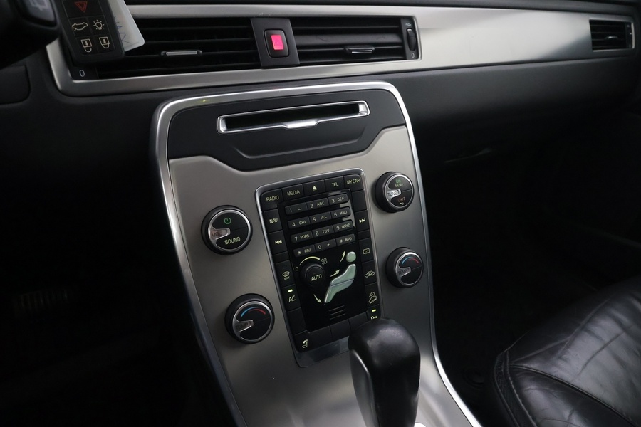 Volvo XC70 vaihtoauto