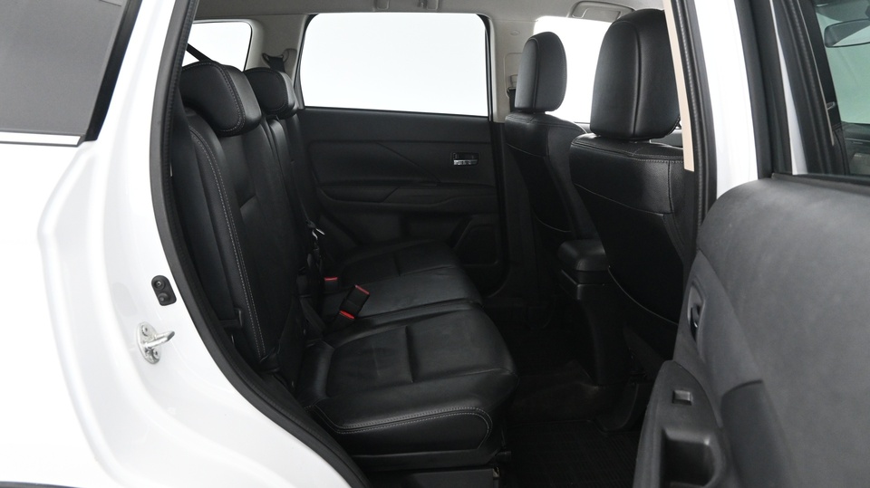 Mitsubishi Outlander vaihtoauto