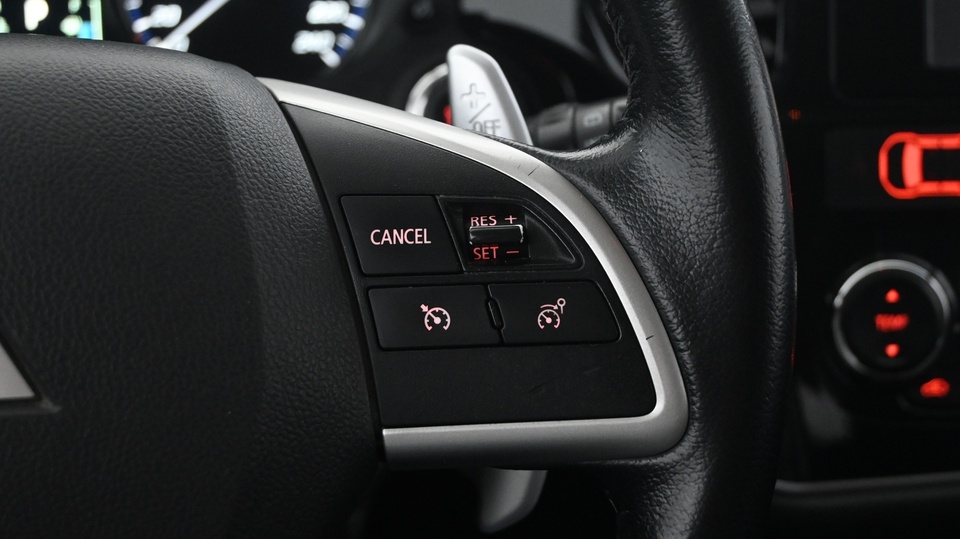 Mitsubishi Outlander vaihtoauto