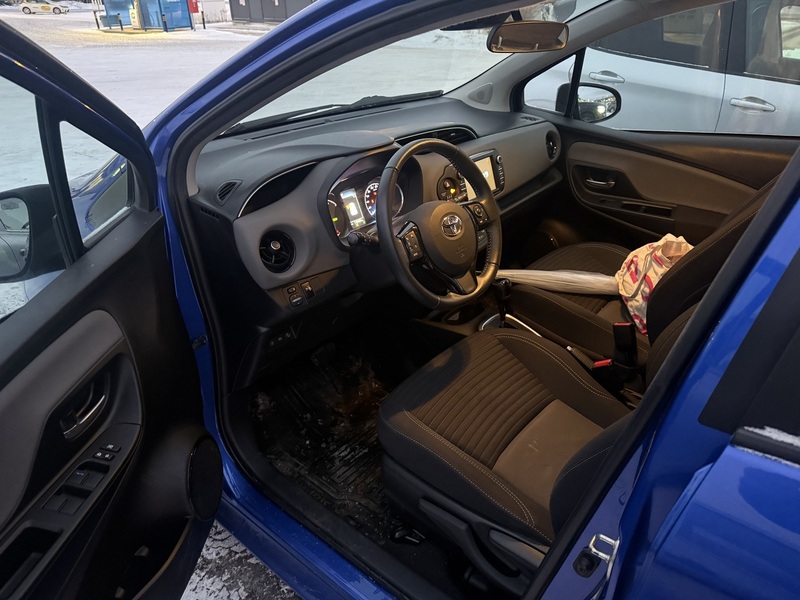 Toyota Yaris vaihtoauto