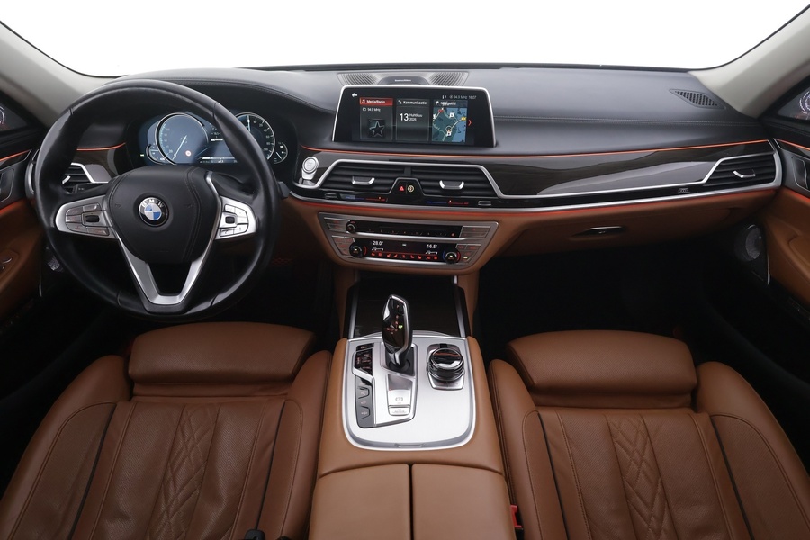 BMW 740 vaihtoauto